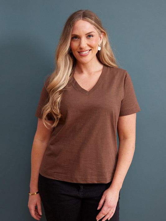 Cathy V-neck Tee - Brown