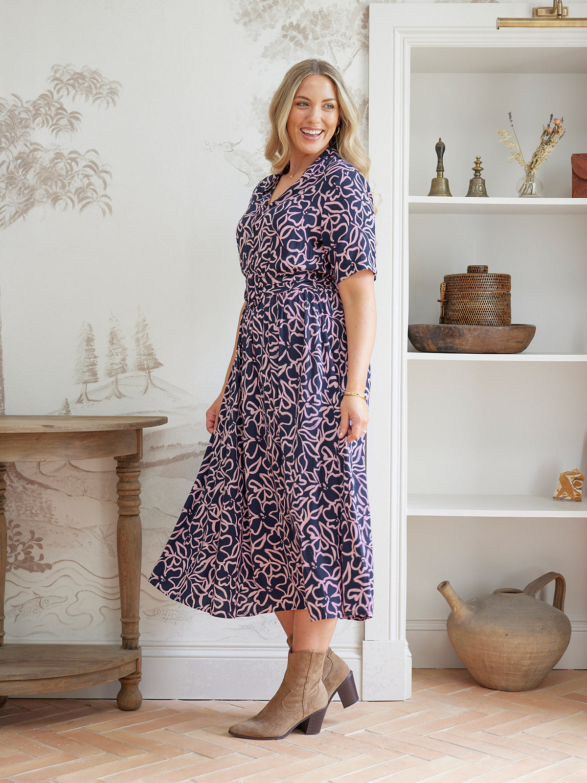 Camilla Dress - Navy Linear Floral