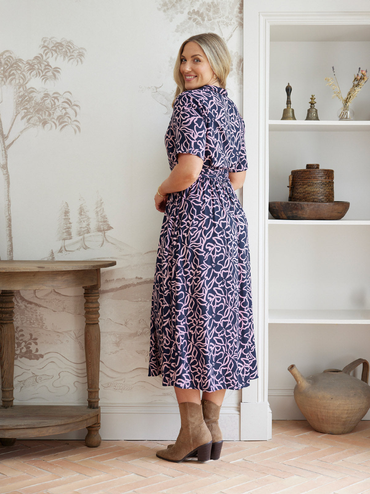 Camilla Dress - Navy Linear Floral