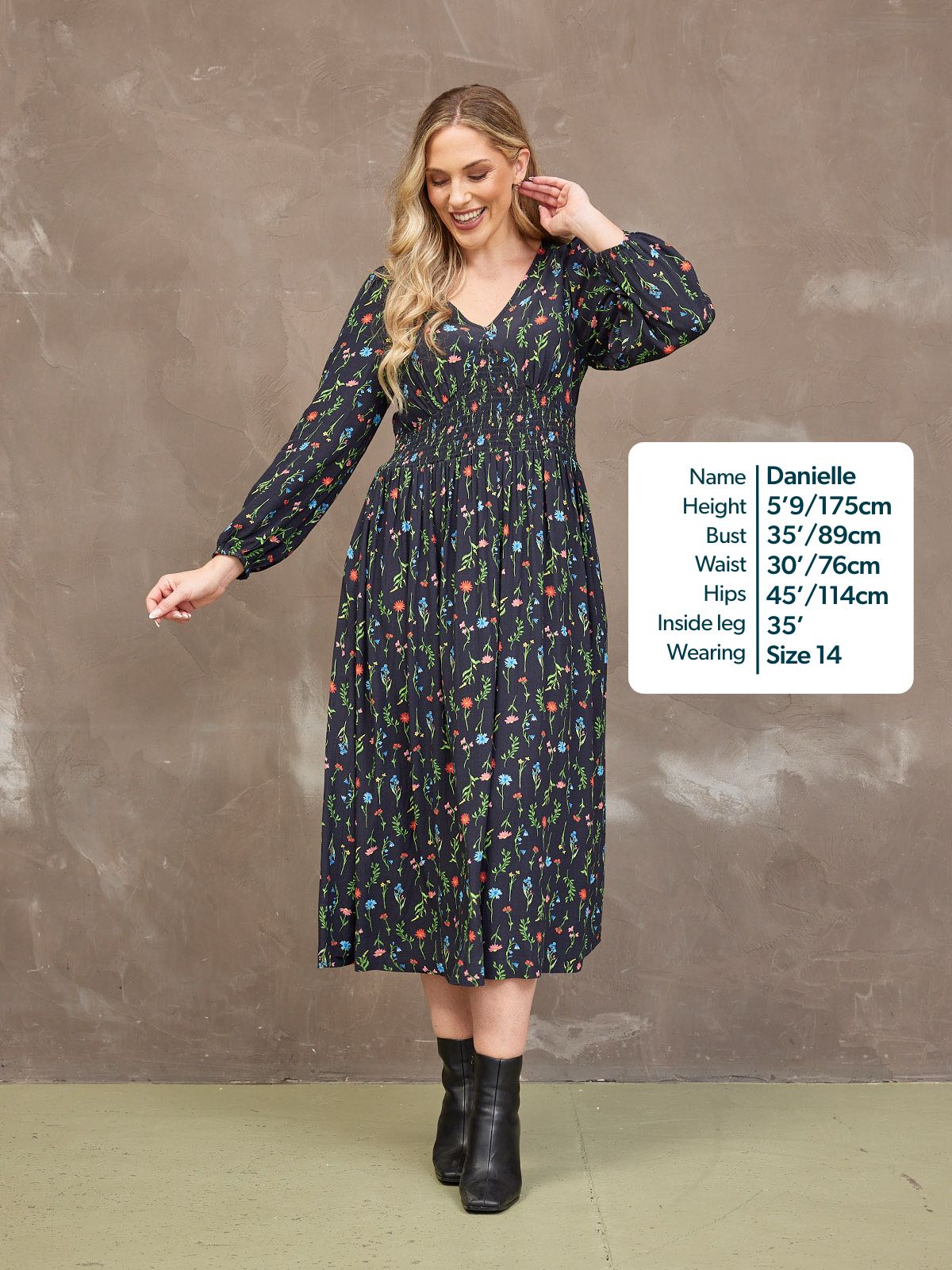 Maddie Dress - Black Floral