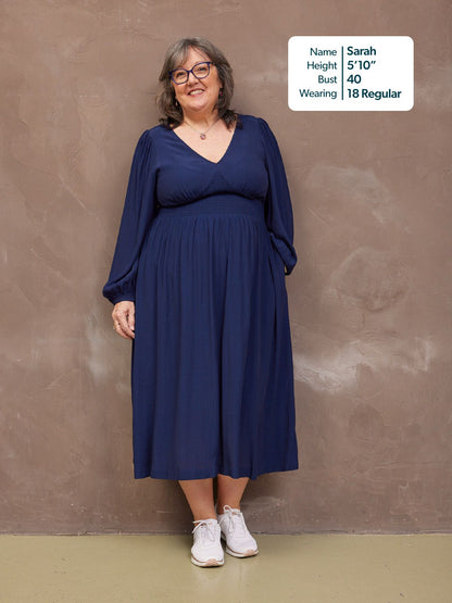 Maddie V-Neck Dress - Navy