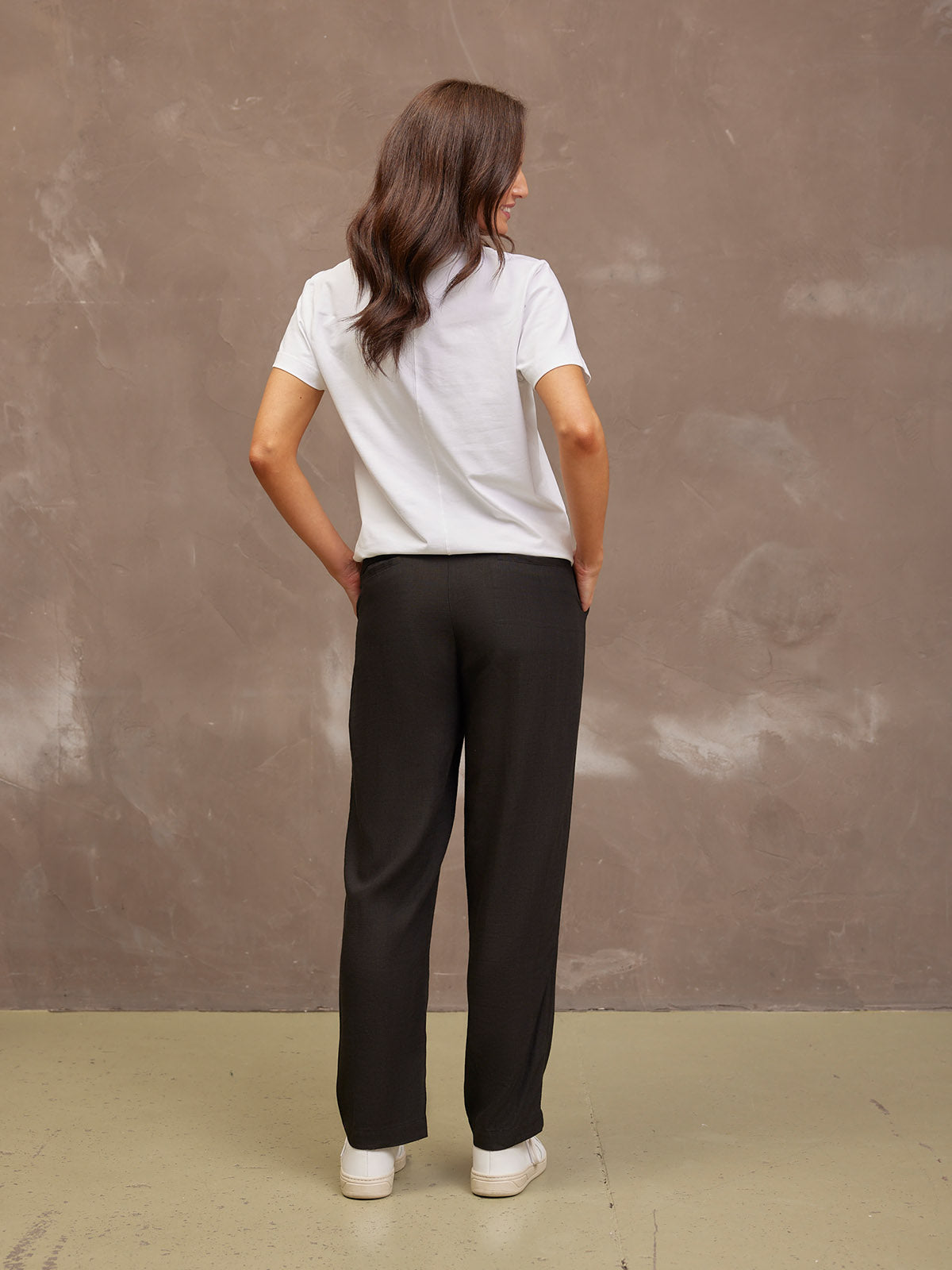 Viv Straight Leg Trouser - Black