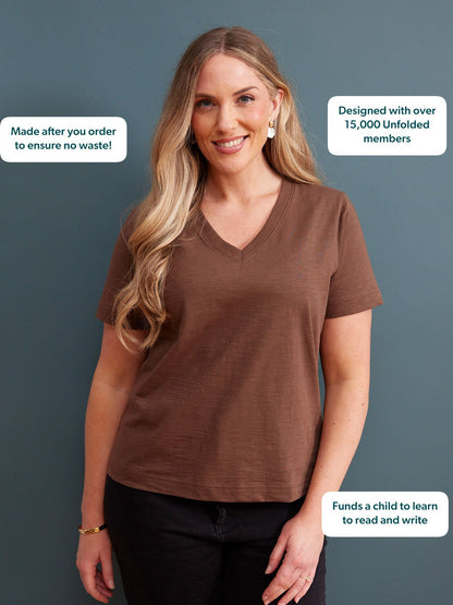 Cathy V-neck Tee - Brown